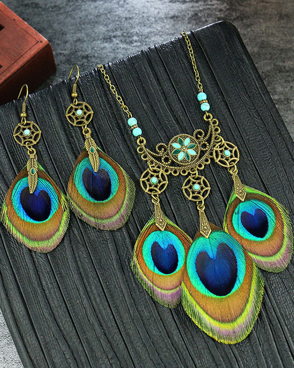 Peacock Accessory Set