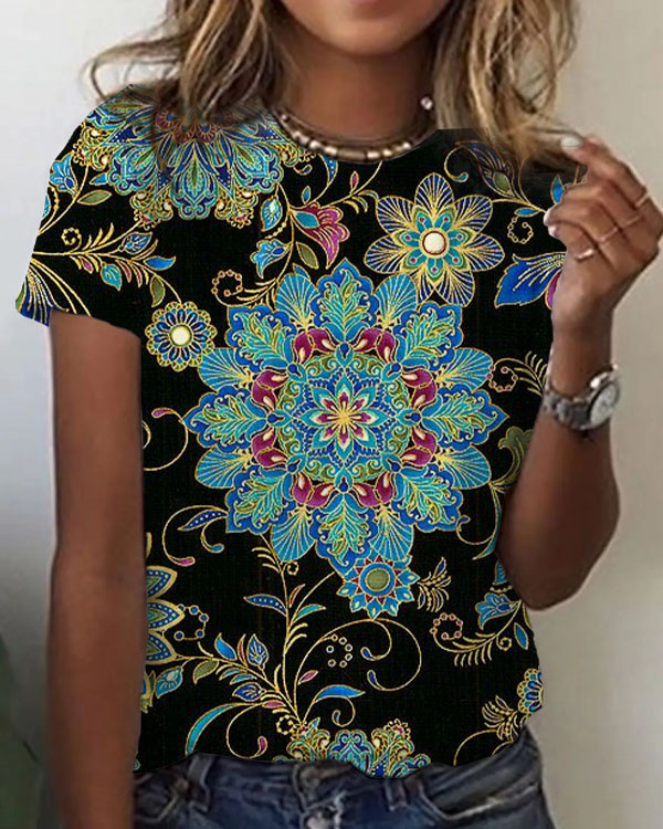 Women's Mandala Floral Pattern Crew Neck T-shirt