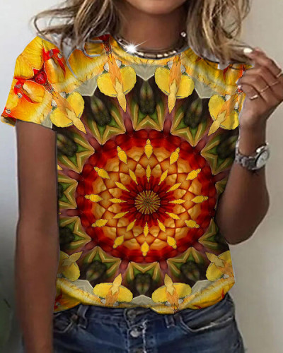 Women's Mandala Floral Pattern Crew Neck Top