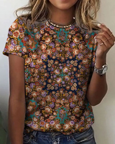 Women's Mandala Floral Pattern Crew Neck T-shirt