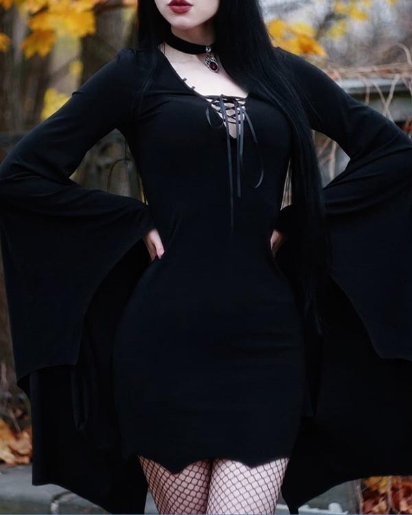 Halloween Stun The Crowd Vampire Witch Bat Sleeve Bridesmaid Dress Gothic Black Deep V Lace-up Neck Above Knee Ball Gown