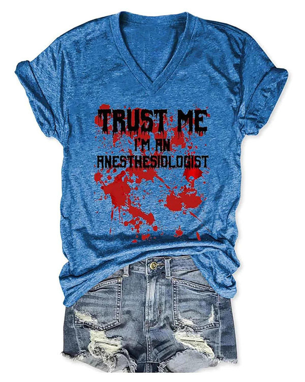 Women Halloween Humor Funny Bloodstained I'm Fine Printed V-Neck Halloween T-Shirt