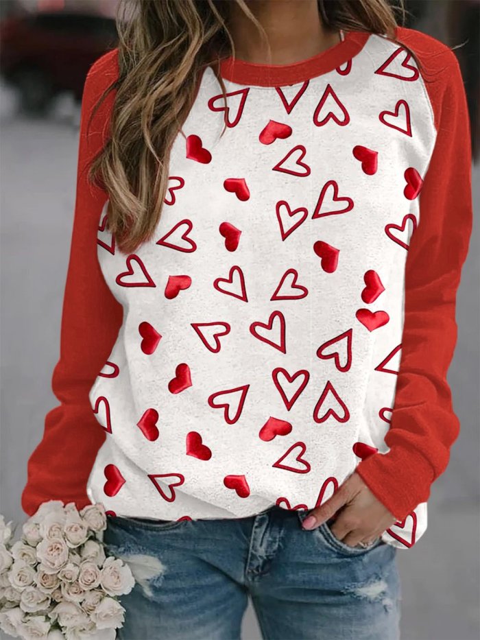 Women's Love Heart Print Casual Crewneck Sweatshirt