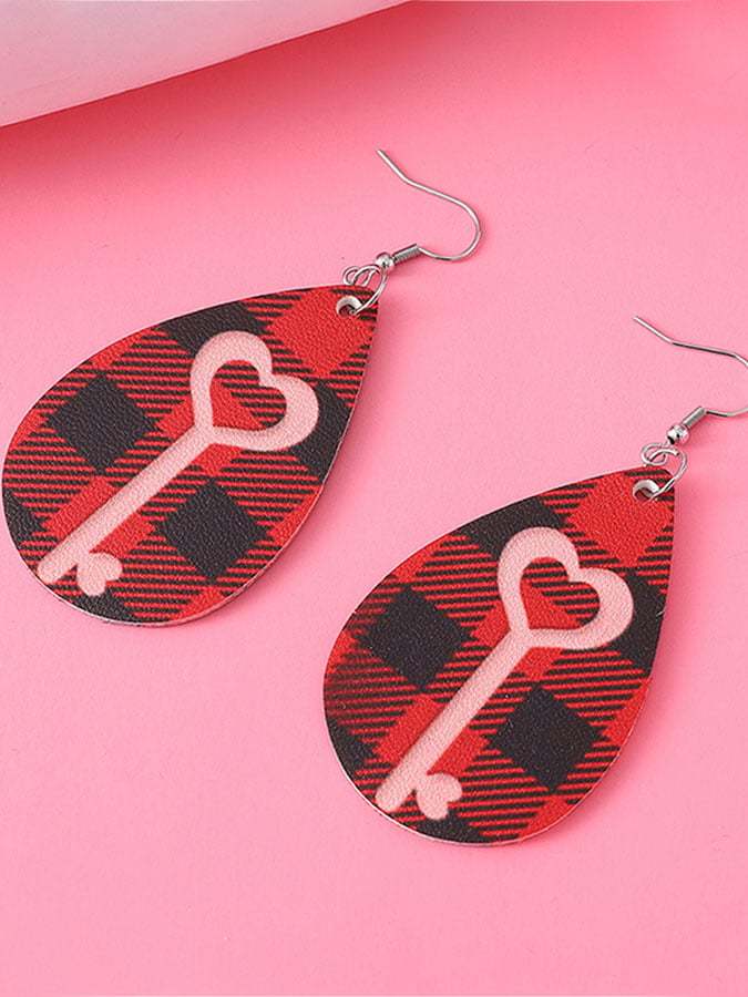Valentine's Day Black Red Plaid Love Peach Heart Key Earrings