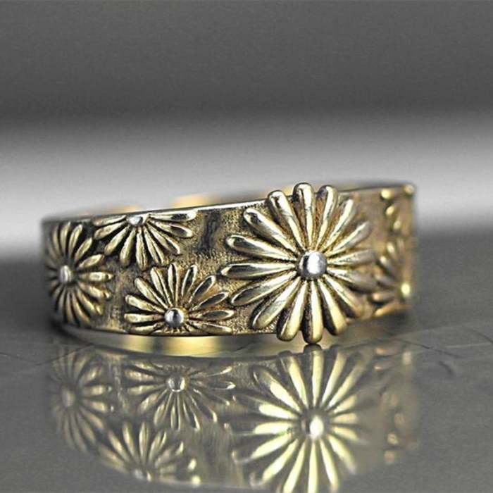 Last Day 75% OFFGold Daisy Ring
