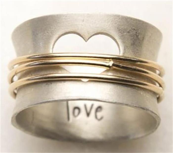 Last Day 75% OFF“LOVE”Heart Openwork Ring