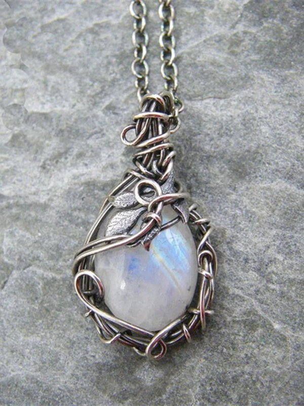 Women's Retro Moonstone Necklace