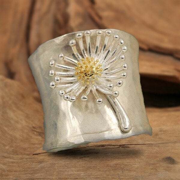 Last Day 75% OFFBlooming Daisy Wide Band Ring