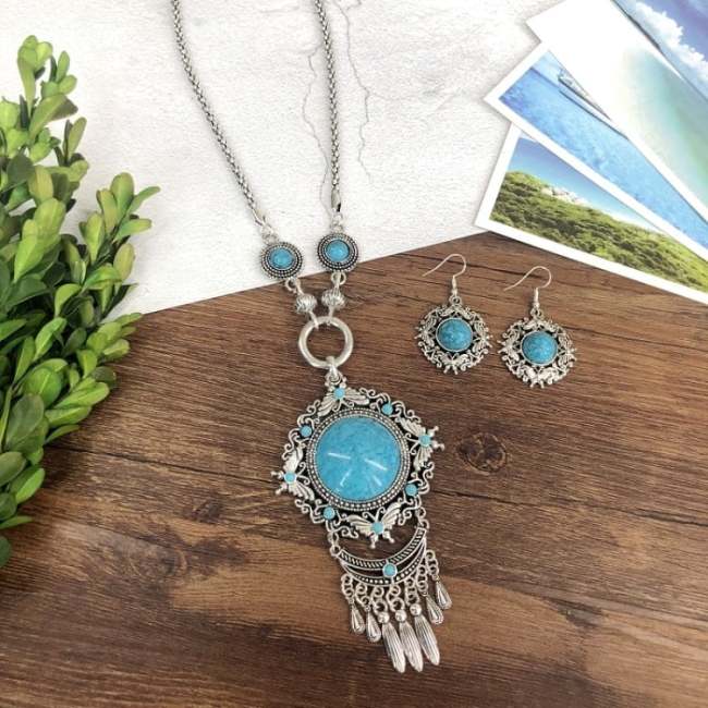 Last Day 75% OFFTassel sweater turquoise necklace