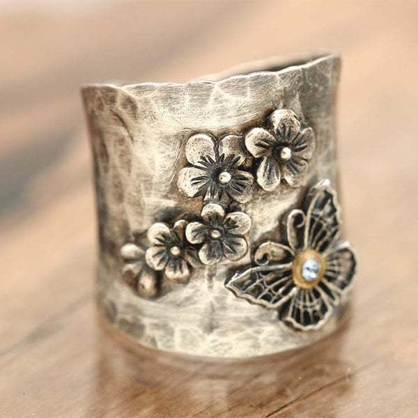 Last Day 75% OFFBee Flower Butterfly Wide Band Ring