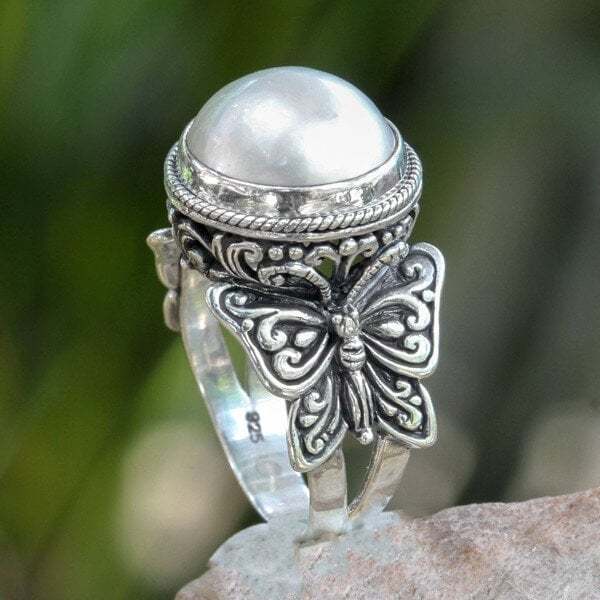 Last Day 75% OFFVintage Butterfly White Pearl Ring