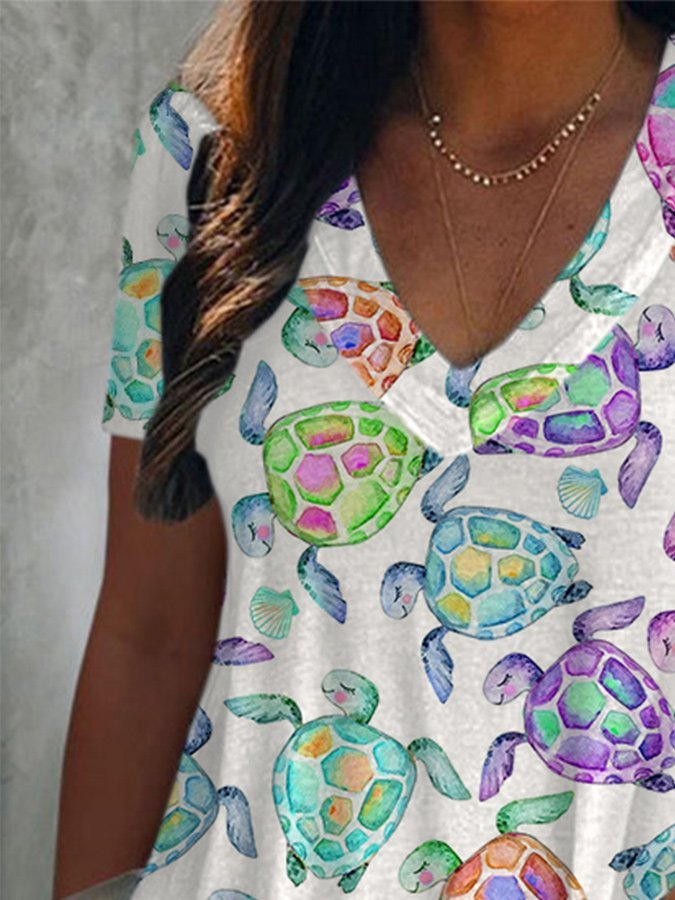 V Neck Sea Turtle Print T-shirt