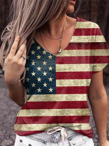 Vintage Flag Print V-Neck T-Shirt