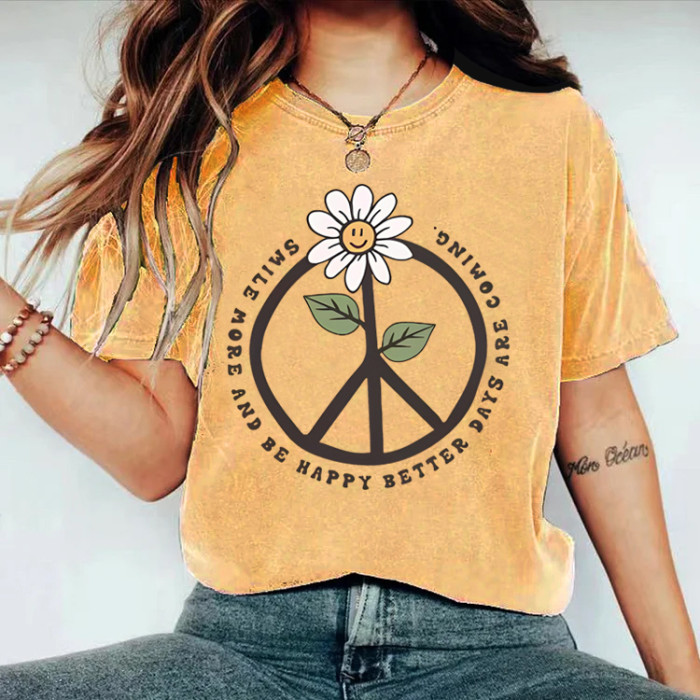 Daisy Peace Graphic T-shirt