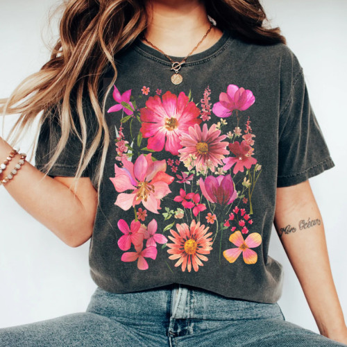 Vintage Pressed Flowers T-shirt
