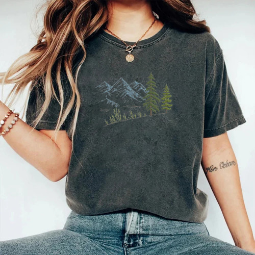 Wildlife EMBROIDERED shirt