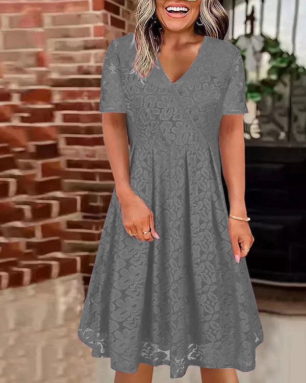 Women's Lace V-neck Short Sleeve Casual Dress