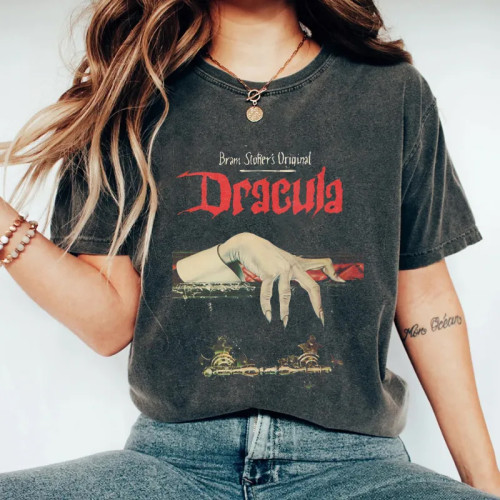 Vintage Halloween Dracula T-shirt