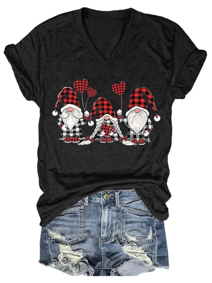 Heart Gnome Plaid Print T-Shirt