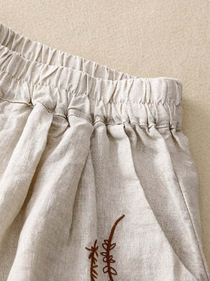 Elastic Waist Casual Embroidered Shorts