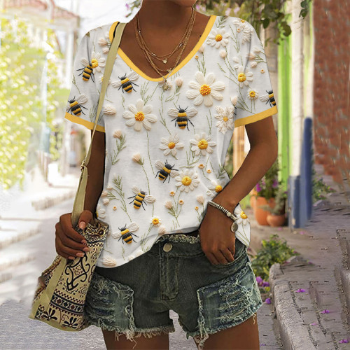 Daisy Bee Embroidery Art Print V-Neck T-Shirt