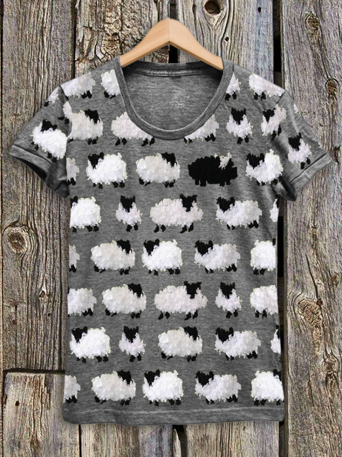 Vintage Sheep Fleece Pattern Comfy T Shirt