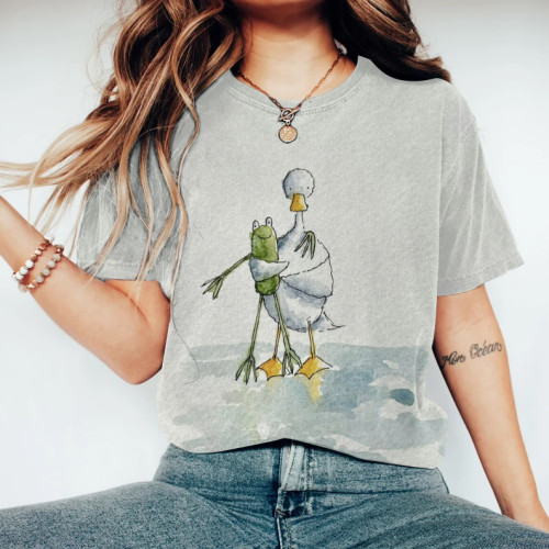 Funny Frog And Duck Embroidery Pattern Cozy Vintage T-Shirt