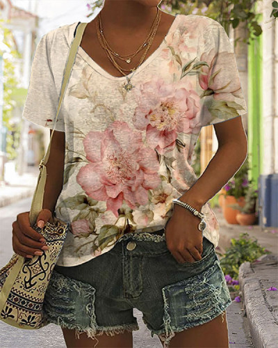 Retro Chic Floral Short-sleeved T-shirt