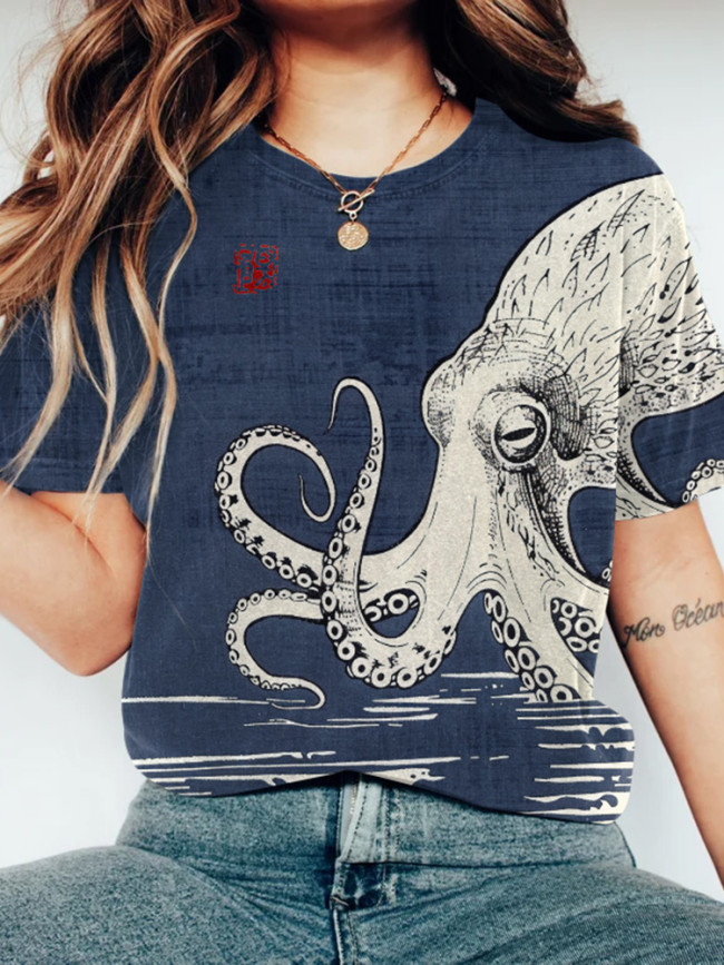 Japanese Art Vintage Octopus Graphic Sea World Painting Art T-Shirt
