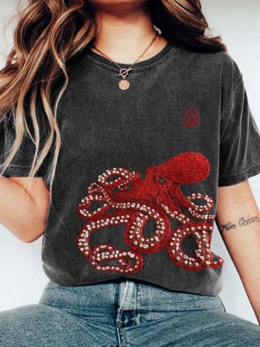 Women‘s Japanese Octopus Art Round Neck T-Shirt