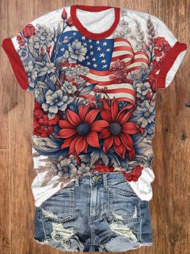 Women's Independence Day American Flag Flowers Print Casual Tee