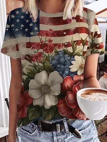 Women's Independence Day Flag Floral Print T-Shirt