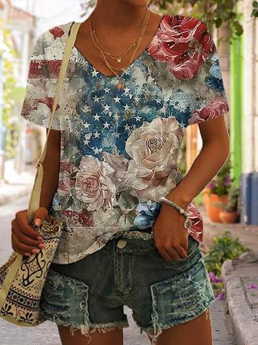Women'S V-Neck Independence Day Art Floral Graphic T-Shirt