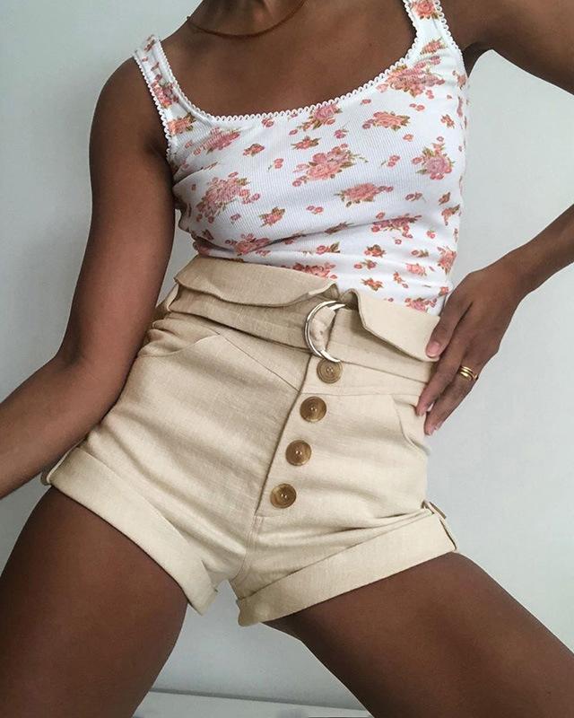 Buttoned Pocket Design Casual Shorts