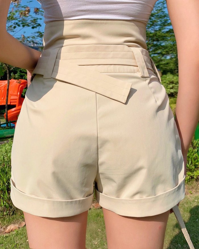 Buttoned Pocket Design Casual Shorts