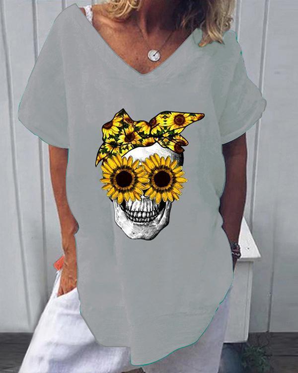 Skull Floral Print Casual V-Neckline Short Sleeve Blouses