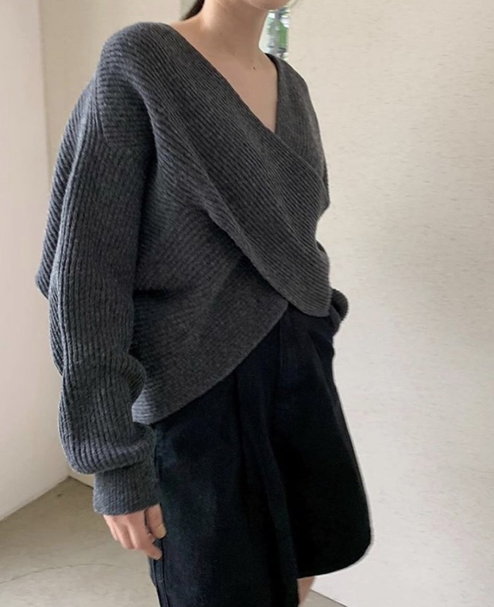 Simple Big V Neck Cross Design Loose Sweater Sweater Women