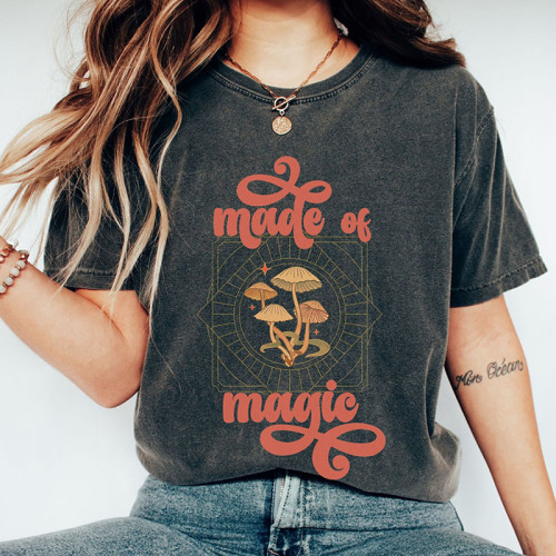 Magic Mushroom Retro Mushrooms T-shirt