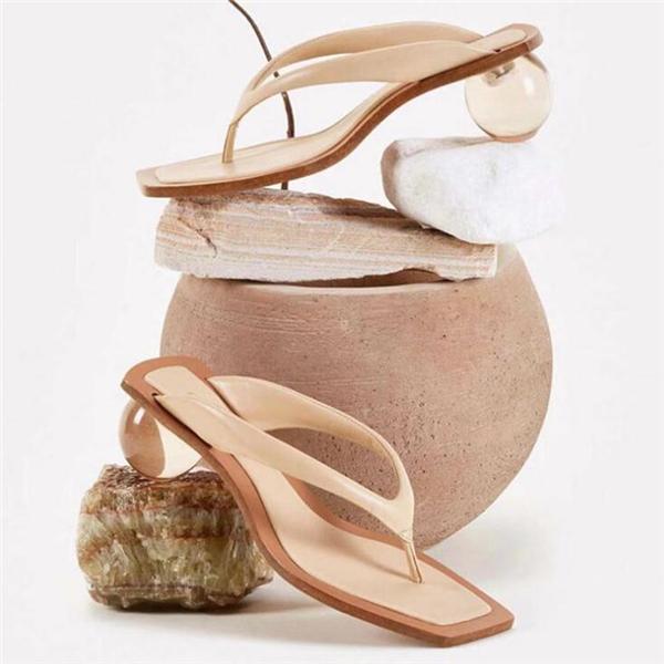 Fashion flip-flop round sandals