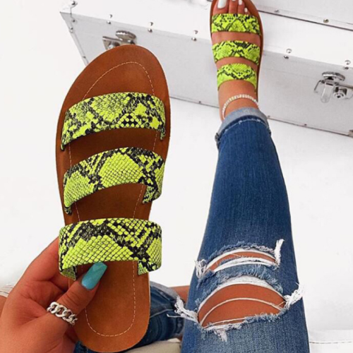 2020 New Fashion Woman Snake Skin Flat Sandals Slippers