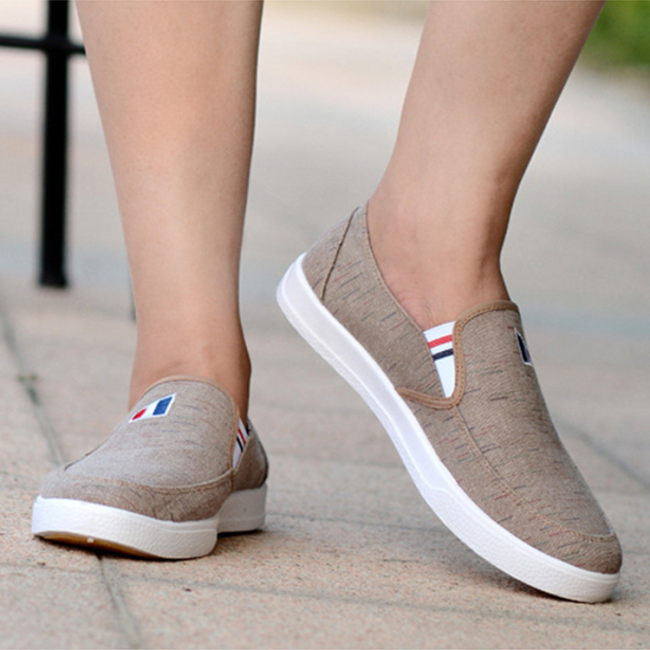 Casual Slip on Round Toe Canvas Shoes