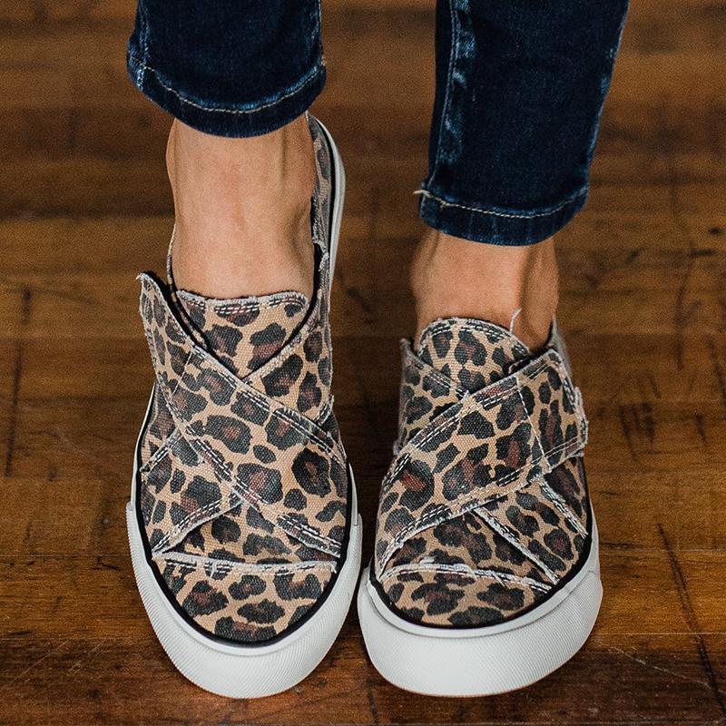 canvas flat sneakers