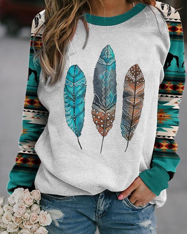Women's Western Ethnic Feather Print Sweatshirt