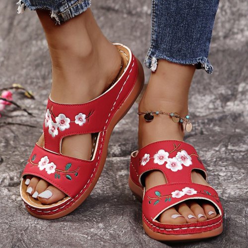 Women's Embroidery Flowers Slippers