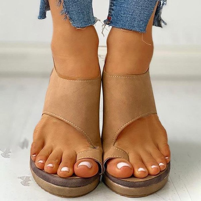 Toe Ring Cutout Slingback Sandals