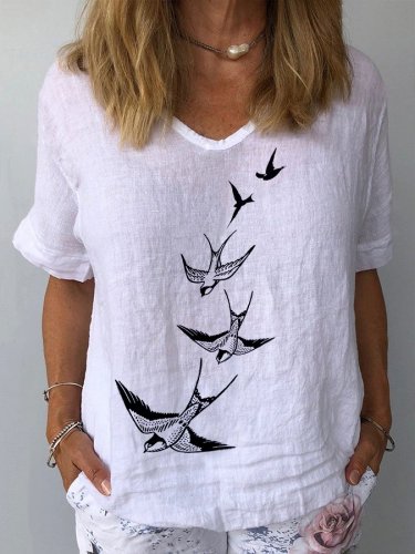 Women's Swallow Chain Print Cotton Linen Short Sleeve T-Shirt