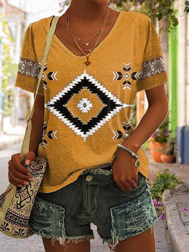 Women's Western Print V-Neck T-Shirt