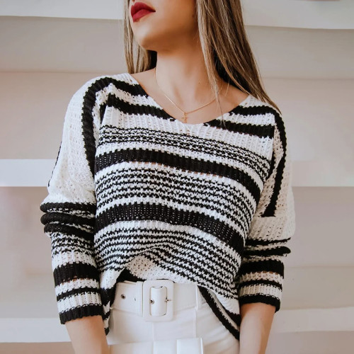 Casual Black And White Striped Sweater