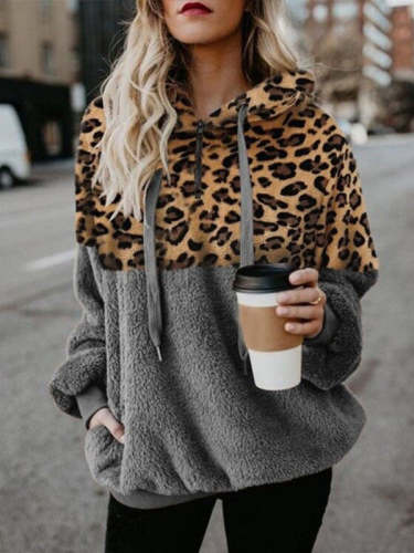 Sexy Leopard Print Zip Pocket Plush Hoodie