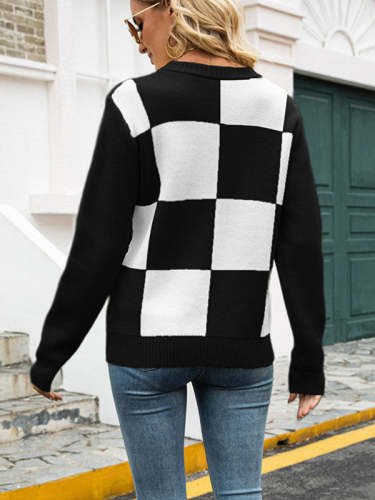 Crew Neck Knitted Plaid Sweater